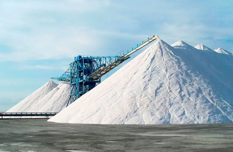 „Španielske zlato“ na slovenských cestách: Prvé dodávky prémiovej morskej soli sú v nasadení