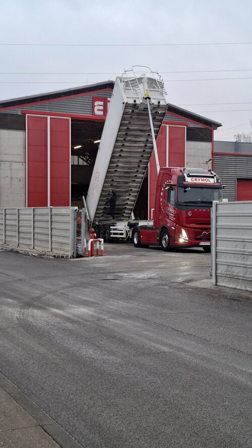 Efektívna logistika a distribúcia: Ako zabezpečiť plynulé dodávky soli