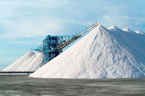 „Španielske zlato“ na slovenských cestách: Prvé dodávky prémiovej morskej soli sú v nasadení